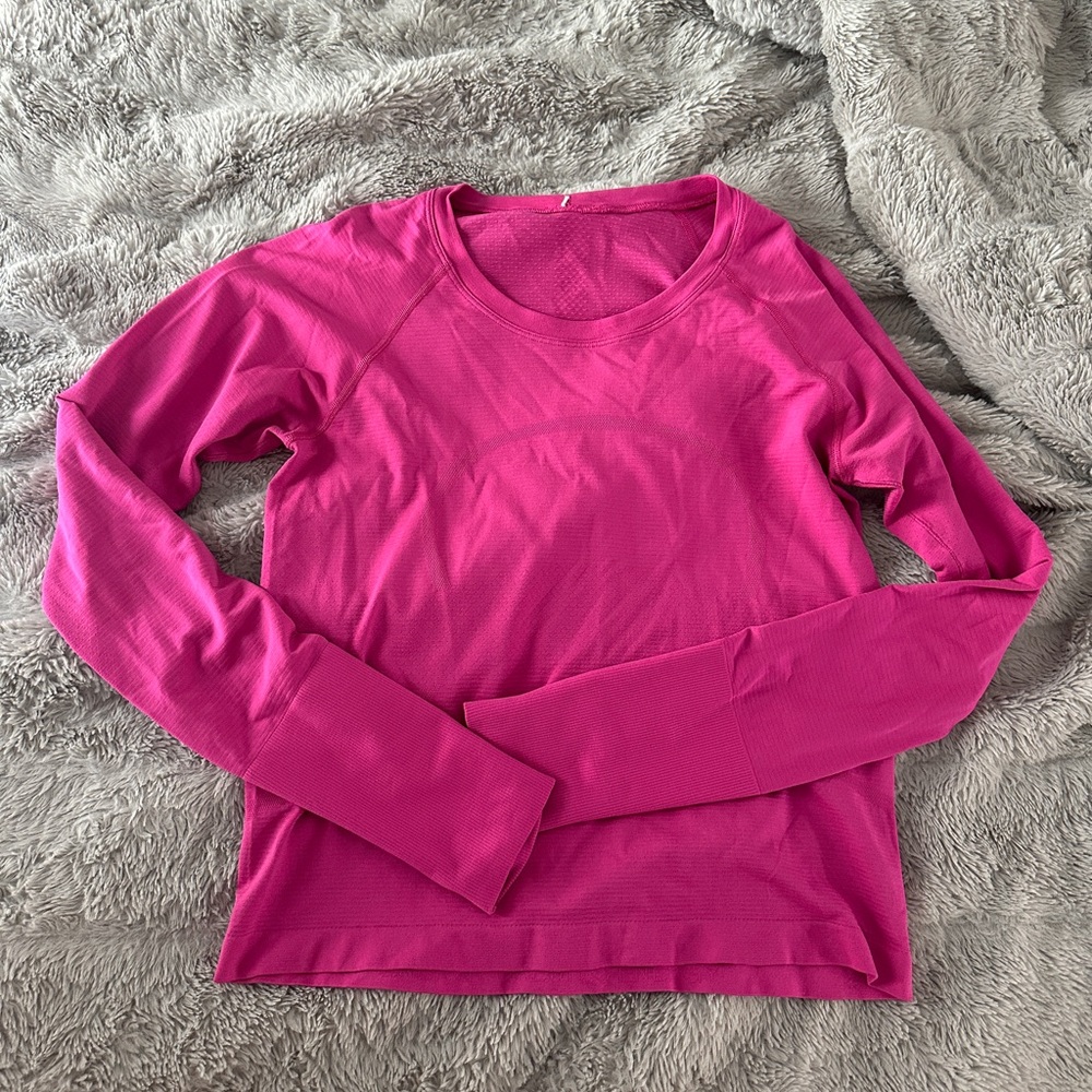 Lululemon size 6 raspberry long sleeve swiftly - Picture 3 of 3